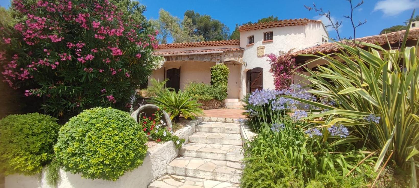 Villa La Louviere La Croix Valmer Golfe De Saint Tropez Exterior foto